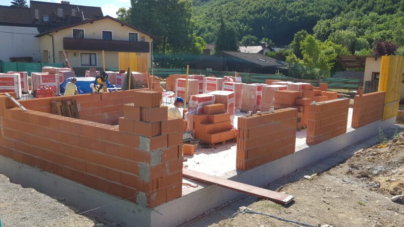 Bauarbeiten, Umbau & Maurerarbeiten – Beton & Rohbau