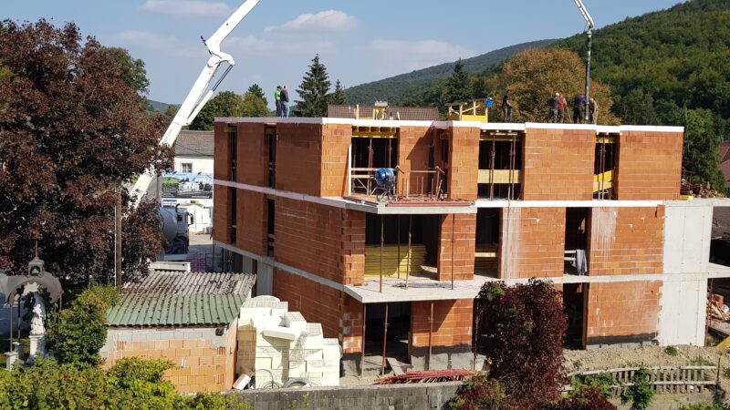 Bauarbeiten, Umbau & Maurerarbeiten – Beton & Rohbau