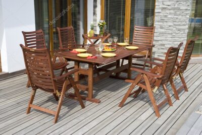 Massiver Gartentisch mit 6 Stühlen – Holz – Perfekt für Terrasse oder Garten