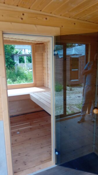 Außensauna 4,0 x 2,5 m mit Harvia Saunaofen 8 kW – inkl. Montage – 12.000 € inkl